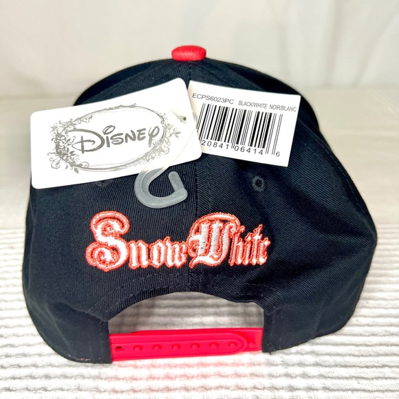 Disney Snow White "JUST ONE BITE" Poison Apple Adult Snapback Hat New with Tags - Picture 3 of 7
